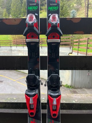 Sci Rossignol Hero E12 162cm 2026