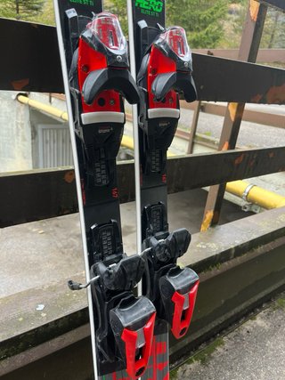 Sci rossignol short turn 167cm 2026