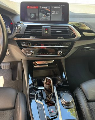 BMW X3 xDrive20d xLine Automático 190cv