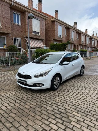 KIA Ceed 2012