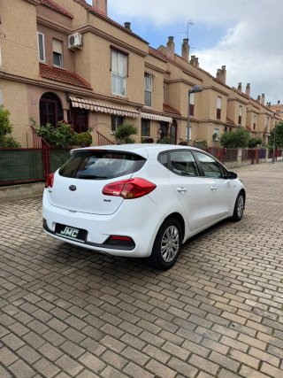 KIA Ceed 2012