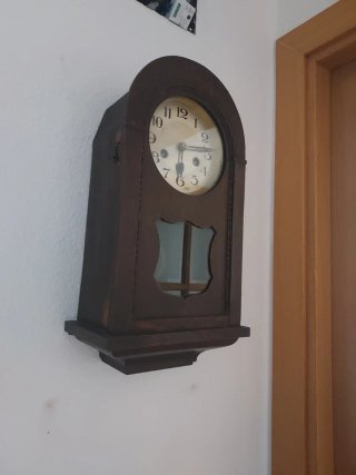 Reloj de pared antiguo