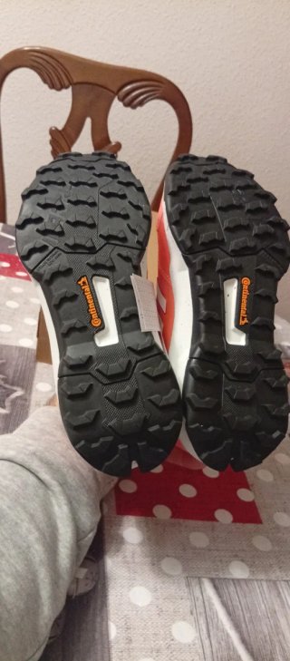 Adidas Terrex AX4