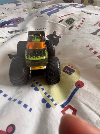 Monster Trucks