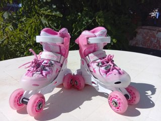 Patines nuevos extensibles  rosa princess Talla 26