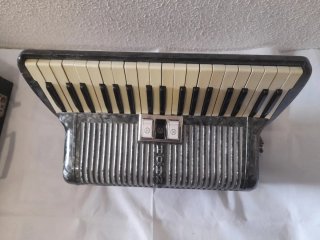 Fisarmonica Hohner Verdi IM 60 bassi