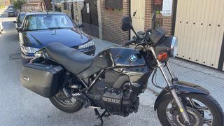 BMW K 75 Naked Negra.