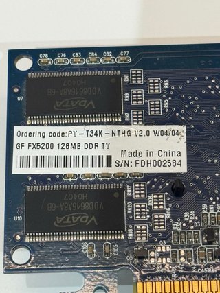 Tarjeta Gráfica XFX GeForce FX5200 AGP 8X 128mb