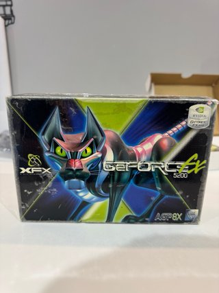 Tarjeta Gráfica XFX GeForce FX5200 AGP 8X 128mb
