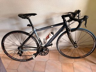 Bicicleta de carretera BH