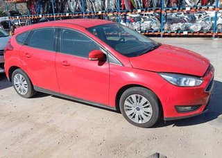 Ford 485035 faro derecho focus lim. black&red