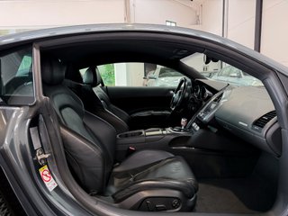 AUDI R8 4.2 V8 R-TRONIC QUATTRO 2P
