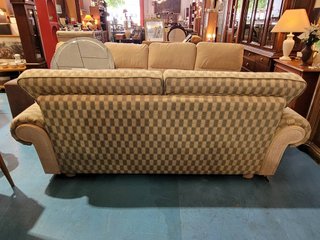 SOFÁ VINTAGE CUADROS DE 3 PLAZAS