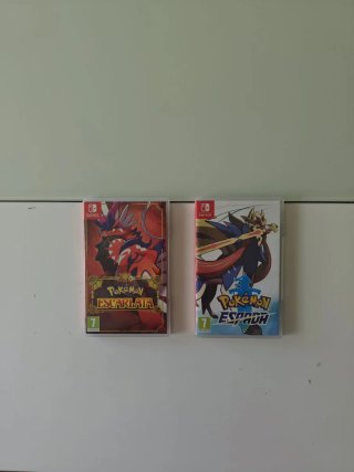 Nintendo Switch OLED + 2 giochi