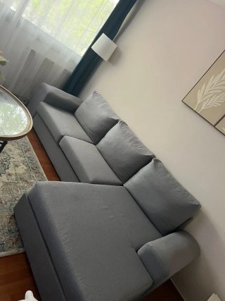 Sofá modular gris de tela