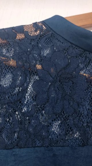 Blusa Blendshe Satén Azul Noche Talla M