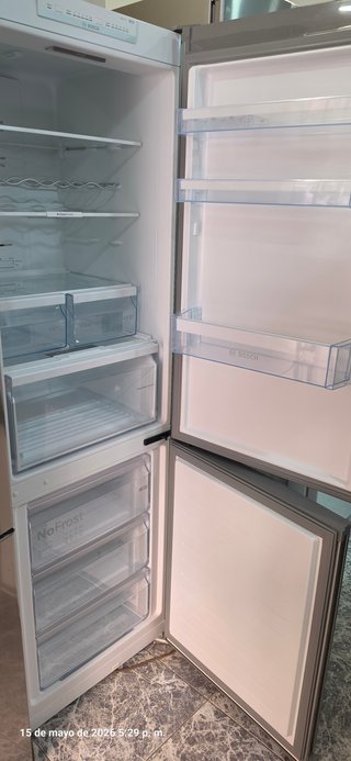 NEVERA BOSCH INOX