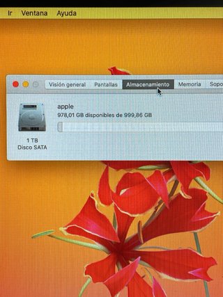 MacBook Pro Core i5 8GB RAM 1TB