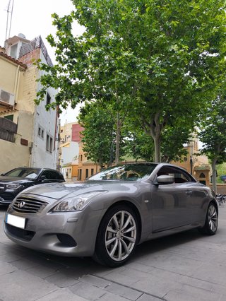 Infiniti G37 2010