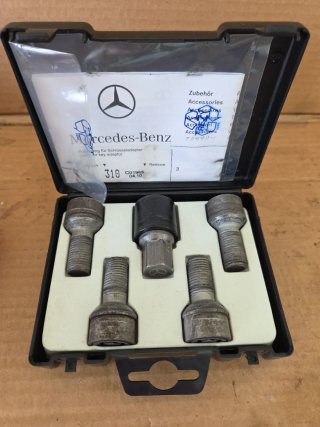 Tornillos Antirrobo Mercedes B6 6 47 0155