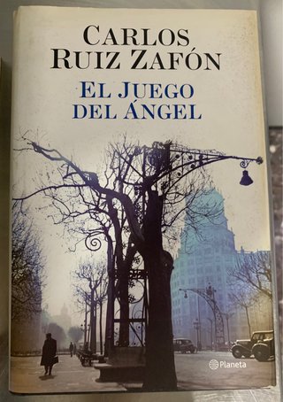 Libros varios en castellano (caja 5)