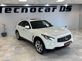 Infiniti FX30 2012