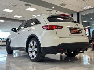 Infiniti FX30 2012