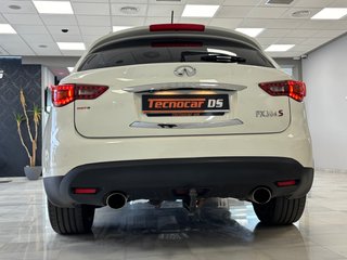 Infiniti FX30 2012