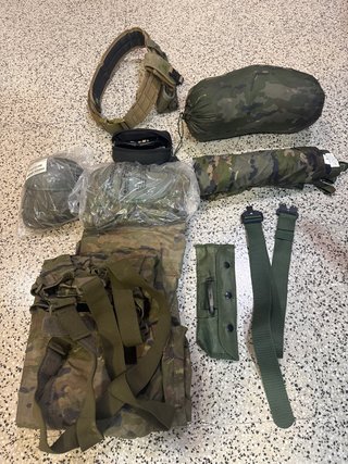 Equipo militar camuflaje