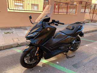 Yamaha TMAX 560 Tech MAX 2023