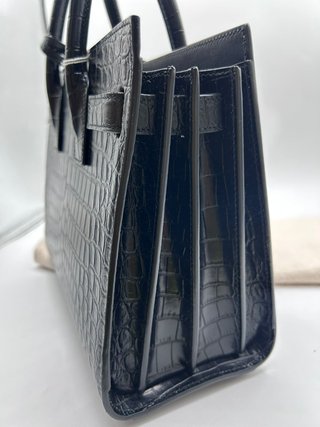 Saint Laurent Sac de Jour Negro Cocodrilo