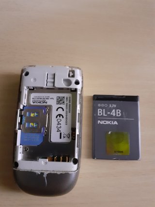 Nokia 2760 Retro - Batería Perfecta + Cargador