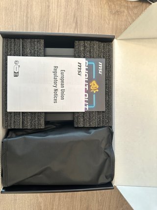 MSI MAG A850GL PCIE5 850W Fuente de Alimentación