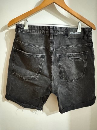 Pantalón corto vaquero negro Pull&Bear