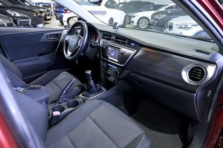 Toyota Auris   120D Active