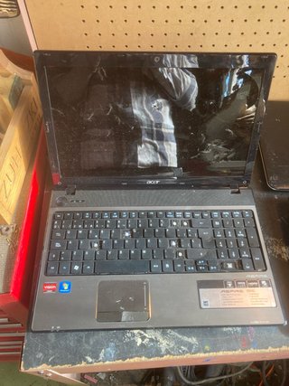 Lote 4 portatili non testati
