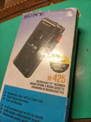 Sony Microcassette Recorder M-425