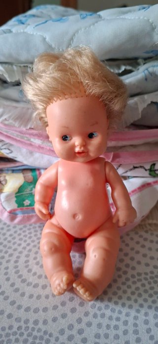 Muñeca antigua Barriguitas