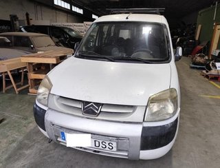 Faro derecho sin ref citroen berlingo 1.9 230311
