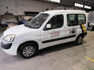 Faro derecho sin ref citroen berlingo 1.9 230311