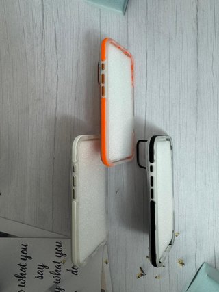 Custodia iPhone 16 MagSafe. Prezzo per unità