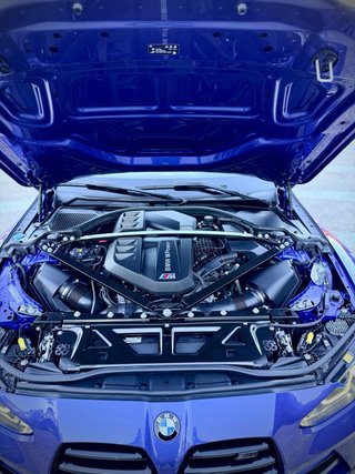 BMW M4 COMPETITION