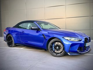 BMW M4 COMPETITION