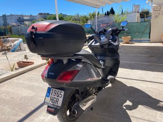 Aprilia Atlantic 300 cc Gris
