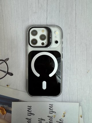 Custodia iPhone 16 Pro MagSafe. Prezzo per unità