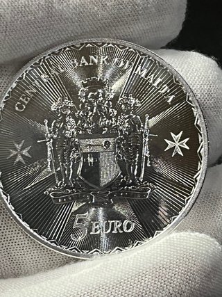 Moneda Plata Cruz Malta 2025 9999 1 oz