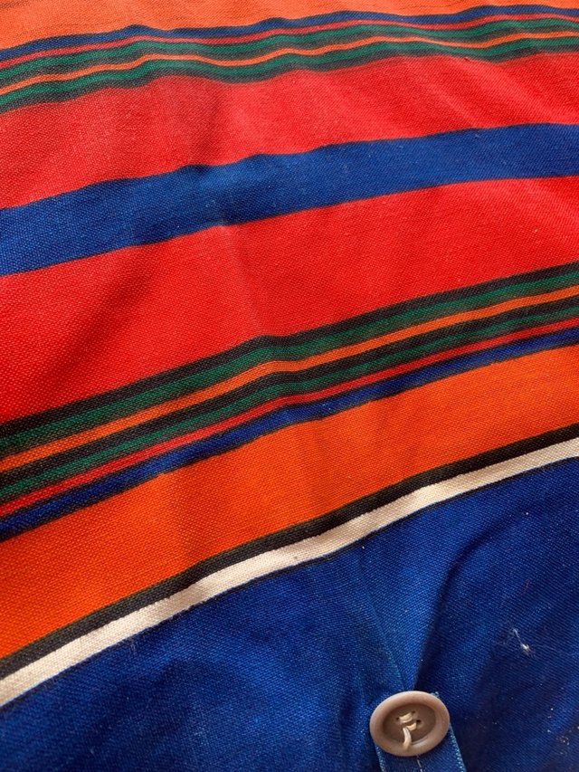 Ombrellone da spiaggia a righe multicolor vintage