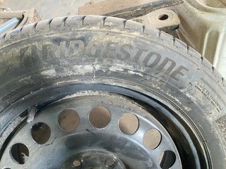 Rueda Bridgestone 205/55 R16