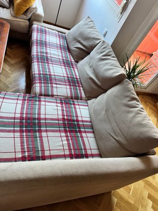 Sofá cama IKEA FRIHETEN con chaise longue