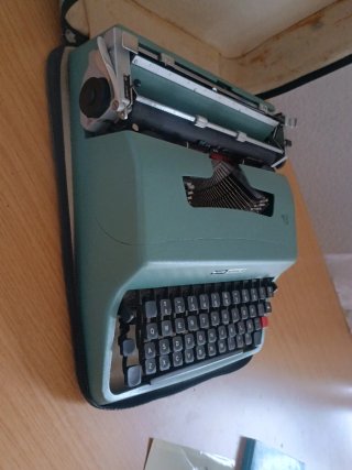 Olivetti Lettera 32 Máquina de Escribir